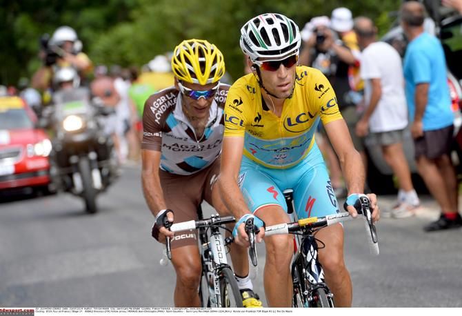 Vincenzo Nibali (Astana) leads Jean-Christoph Peraud (AG2R)