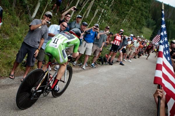 Levi Leipheimer (Radioshack) getting cheered on by fans.