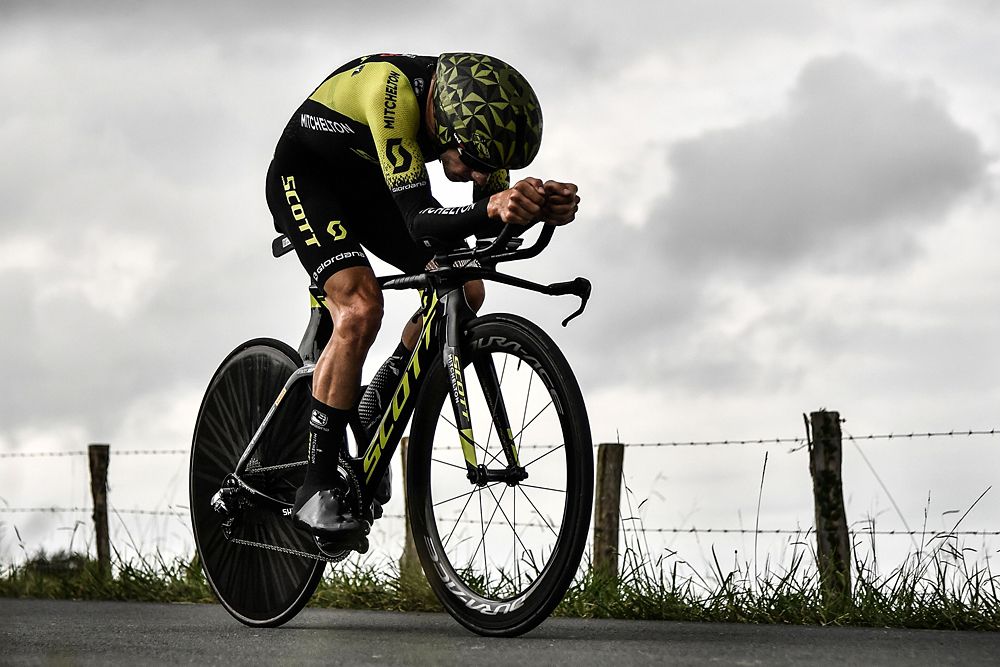 Adam Yates (Mitchelton-Scott) in the stage 20 time trial