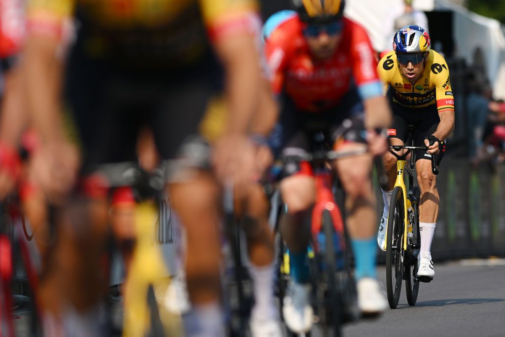 Wout van Aert aat Grand Prix Cycliste de Quebec