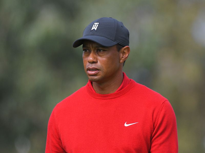 Tiger Woods Pays Tribute To Kobe Bryant 