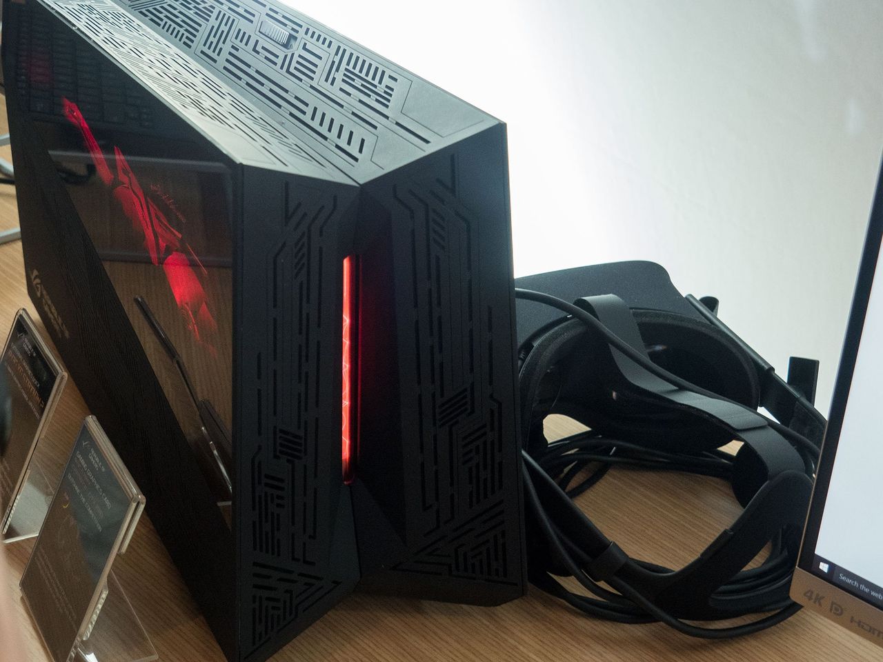 ASUS XG 2