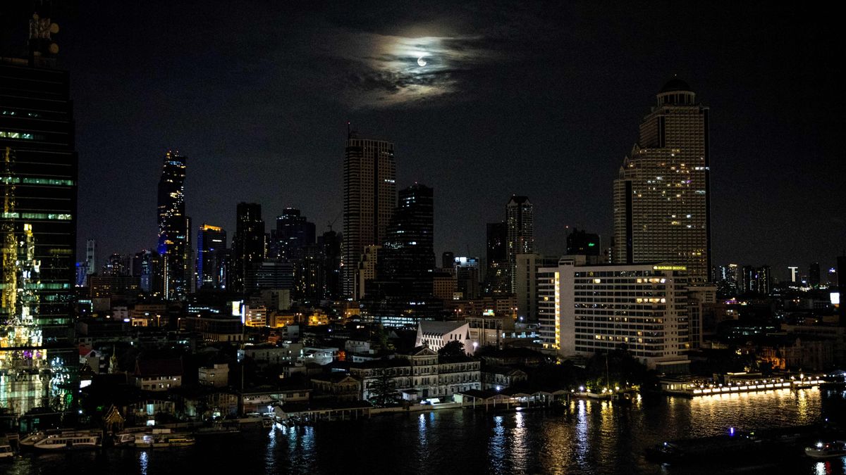 The moon over Bangkok on May 26. 2021, as seen by Jack Taylor.