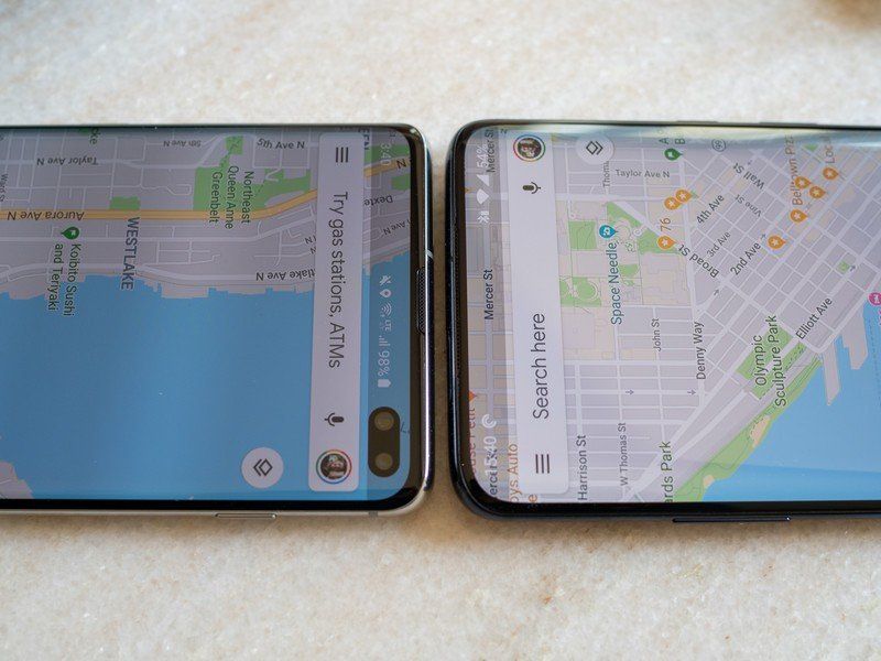 OnePlus 7 Pro and Galaxy S10+