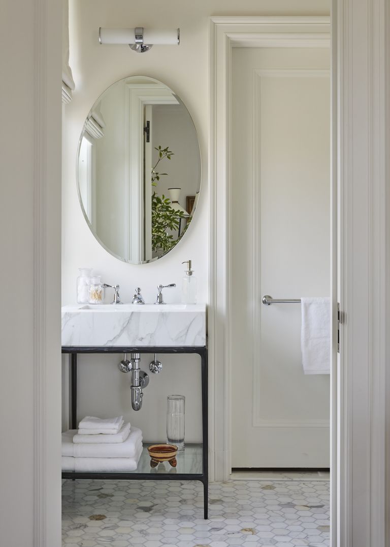5 Bathroom Lighting Trends for 2024 That Add Style & Comfort | Livingetc