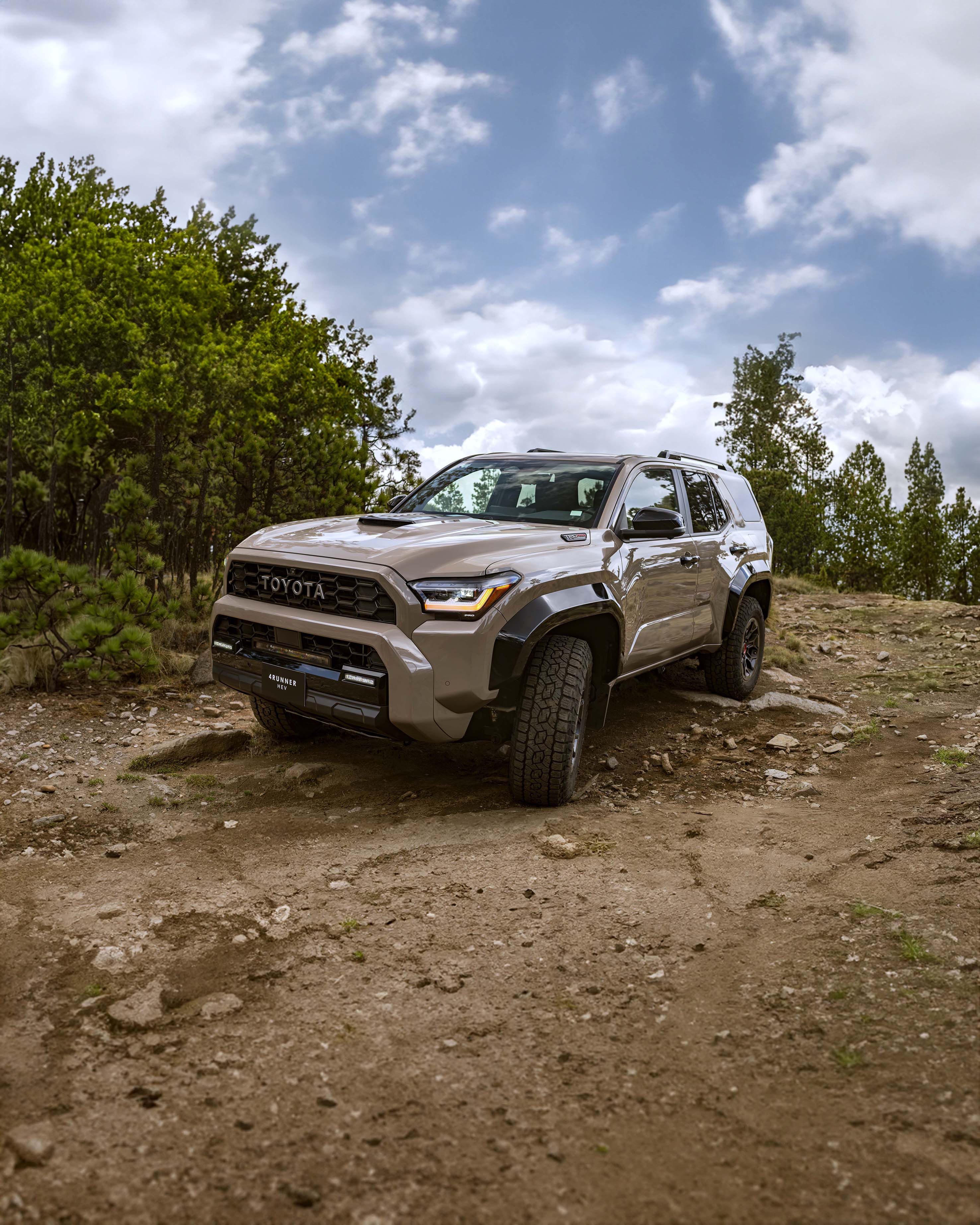 Toyota 4Runner HEV
