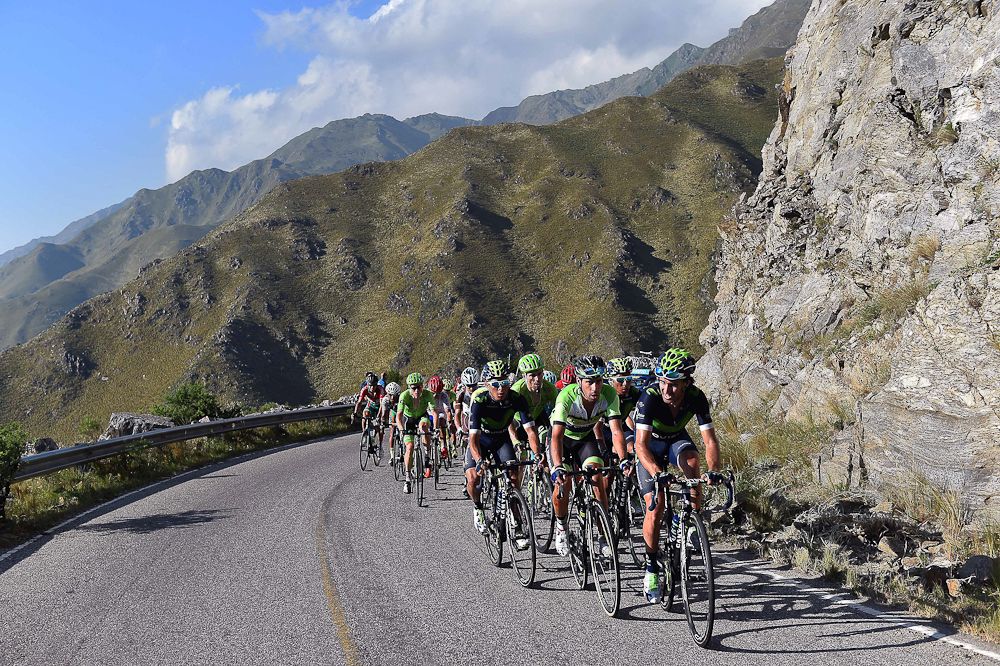 The peloton in action during stage 6