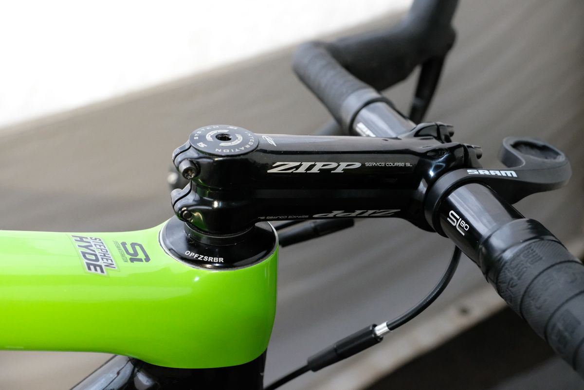 Hyde has a Zipp Service Course SL stem with SL-80 bars