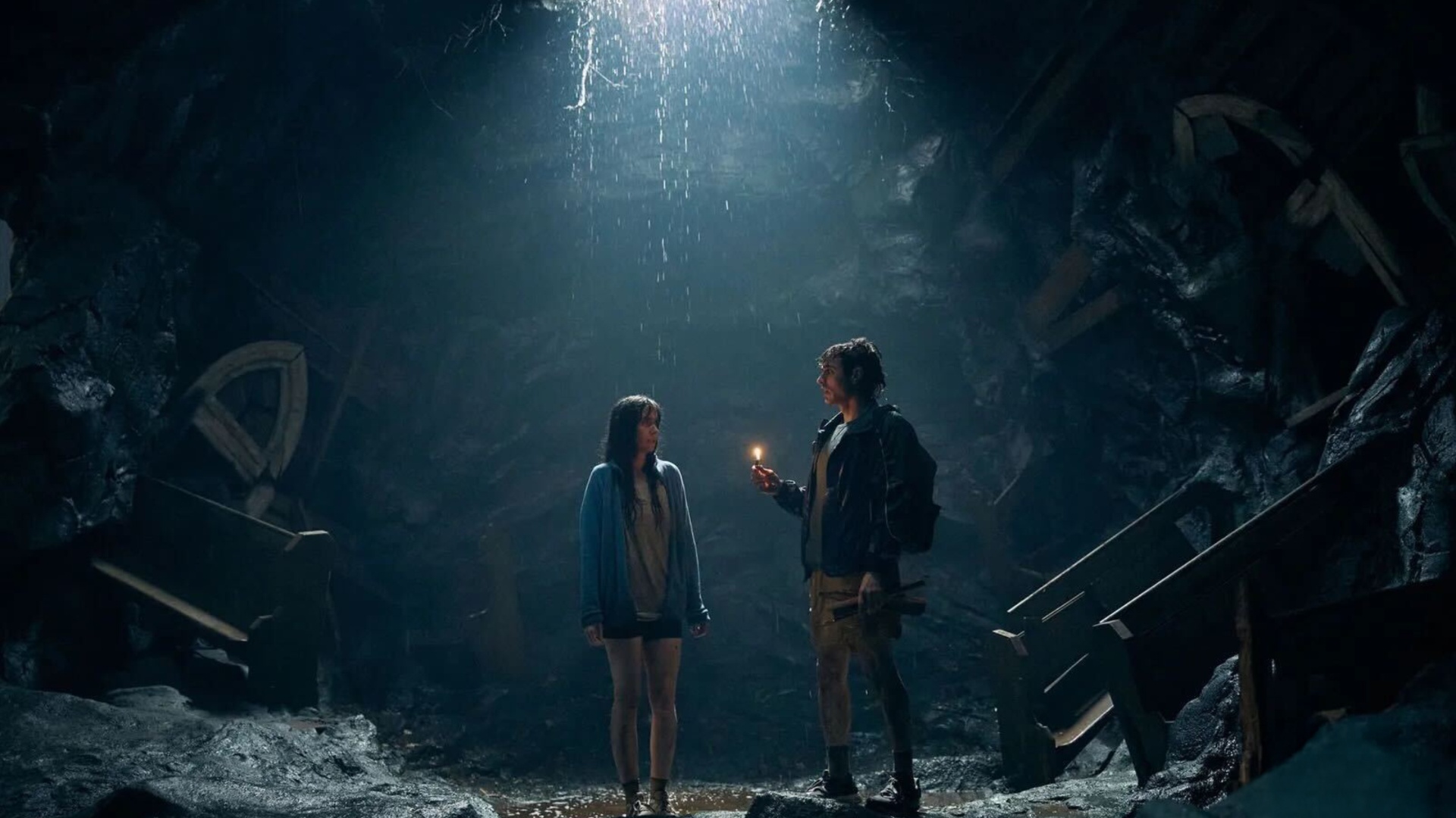 Alison Brie and Dave Franco as Millie and Tim in Together