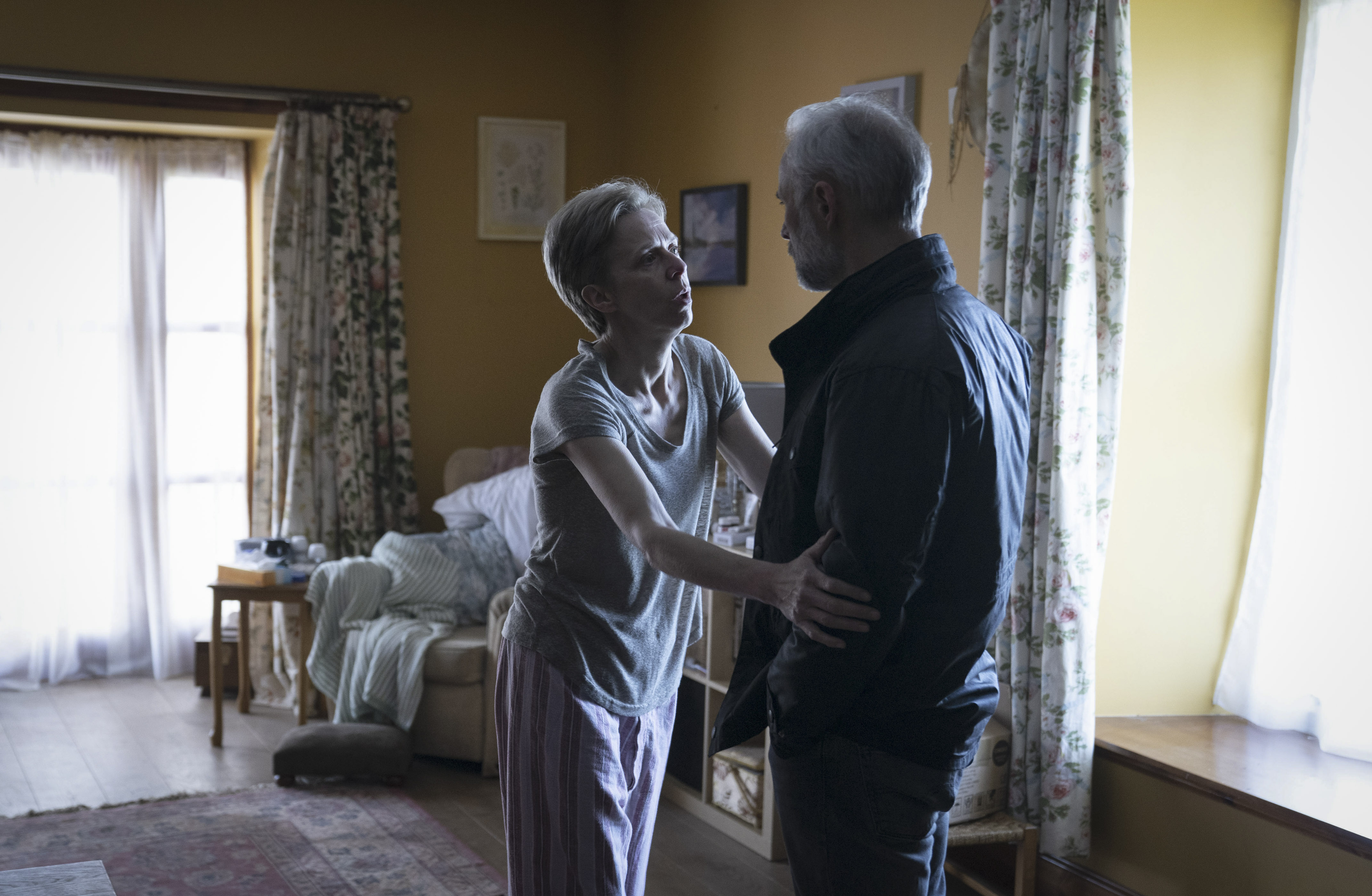 TV tonight Fiona Bell and mark Bonnar as Donna Killick and Duncan Hunter