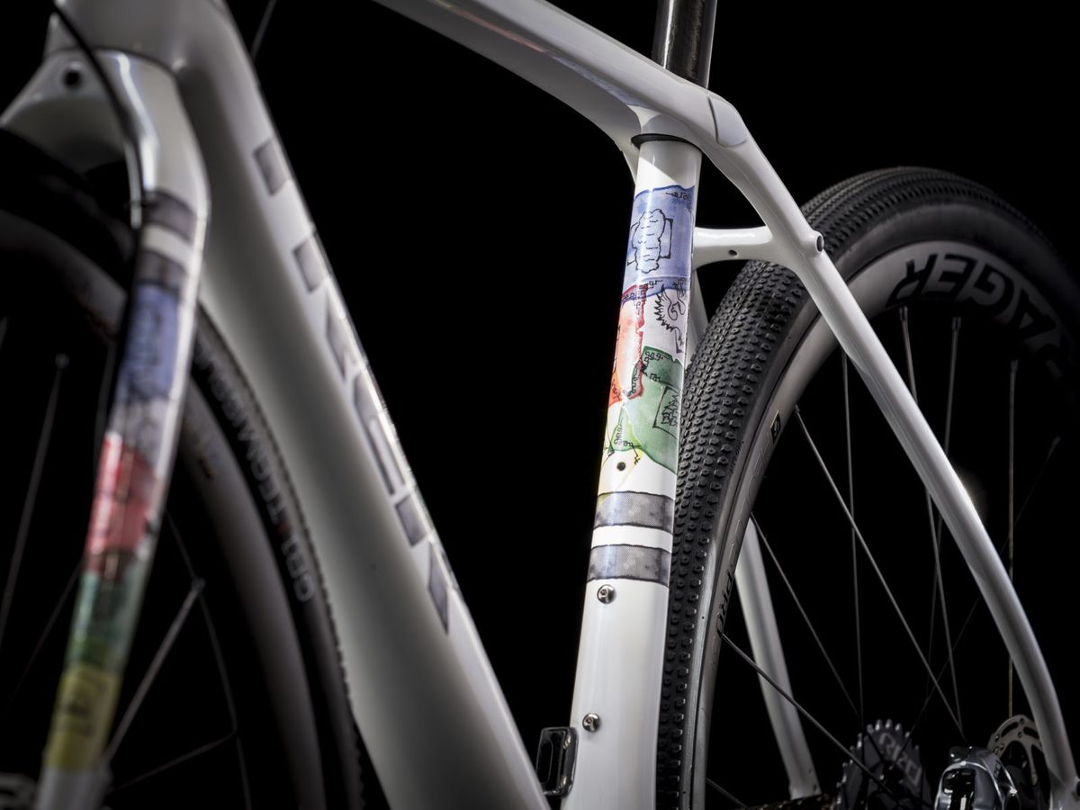 A closer look at the prayer flag design on Stetina's bike