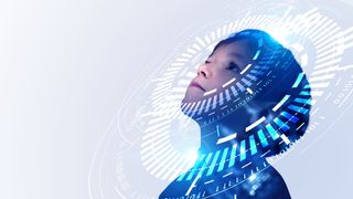 Un niño está mirando a lo lejos, con un holograma alrededor de su cabeza que es un diagrama circular con código binario. Concepto de tecnología moderna y metaverso.