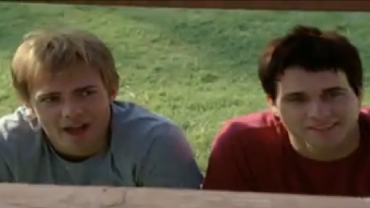 Bo and Luke in The Dukes of Hazzard: The Beginning