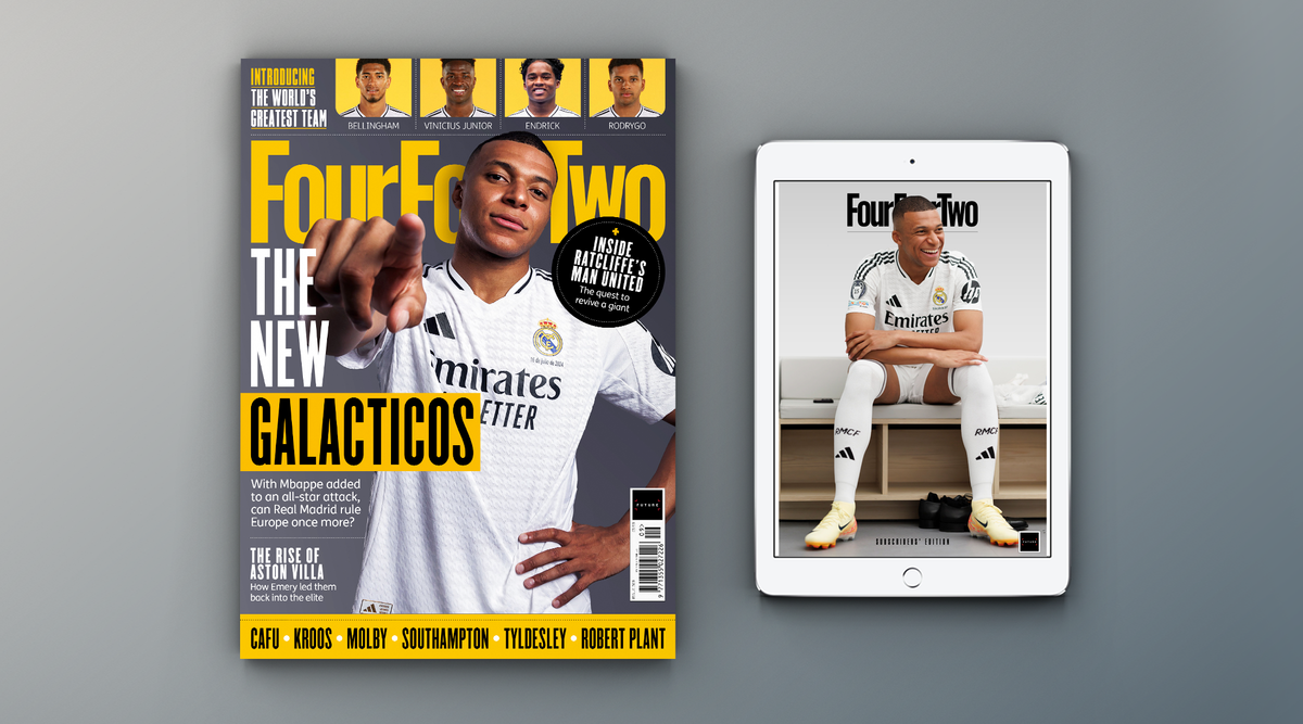 FourFourTwo Issue 369