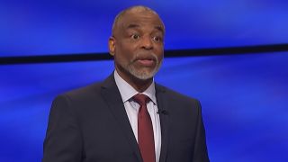 LeVar Burton hosting final jeopardy