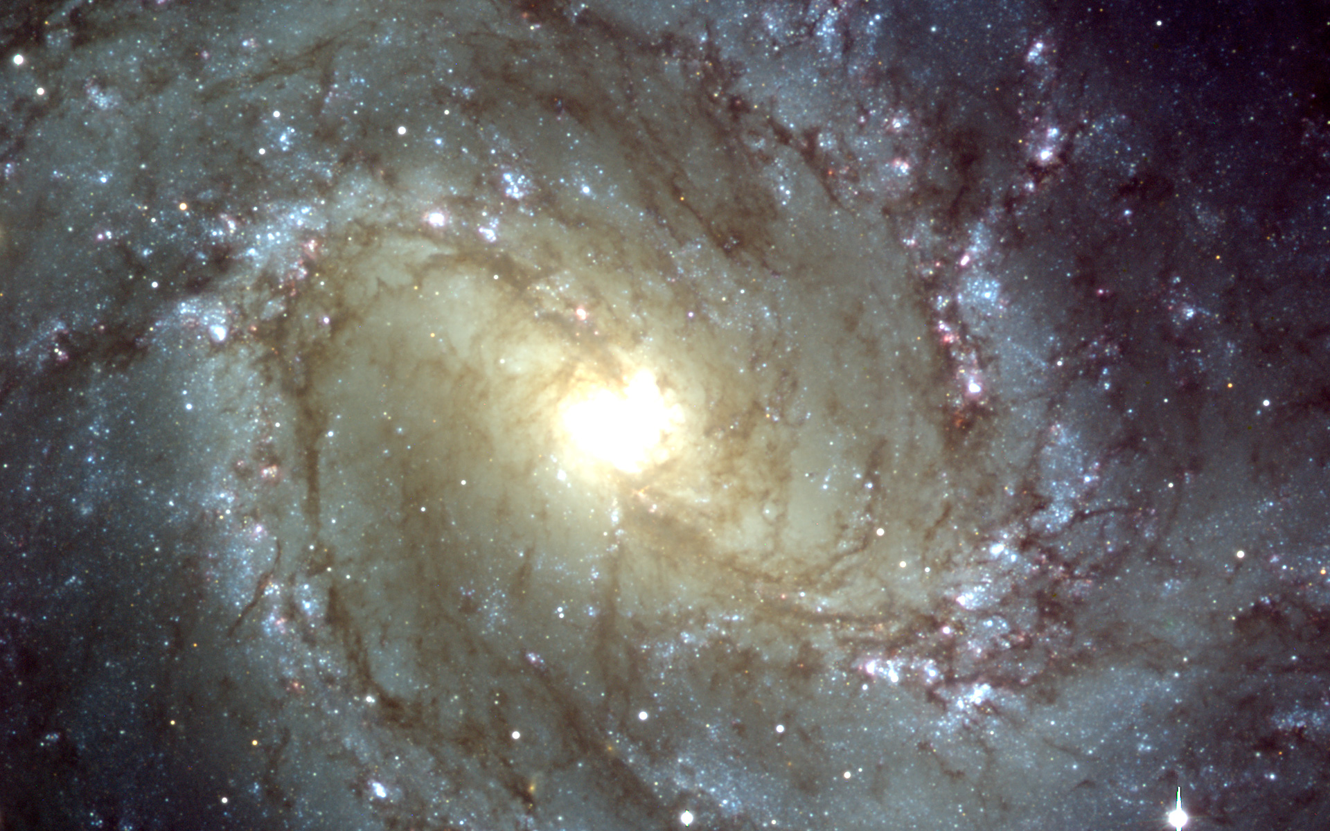 Messier 83 - Central region 1920