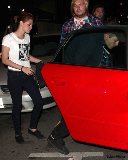 Kristen Stewart and Robert Pattinson photographed on a date