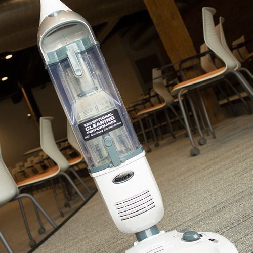 The dust bin on the Navigator holds 1.2 liters, which is quite large compared to other stick vacuums we tested.