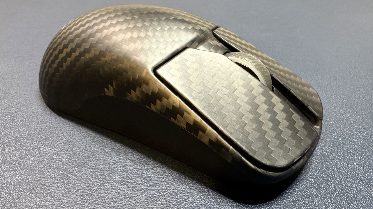 Asus ROG Harpe Ace Extreme
