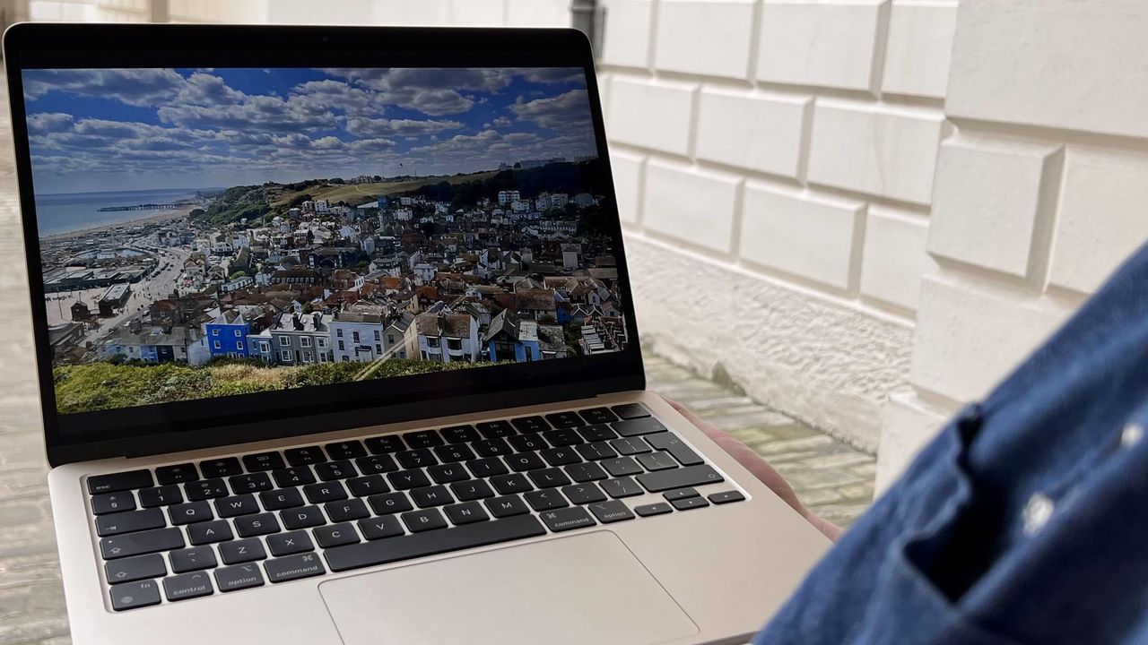 Macbook Air Review 2022