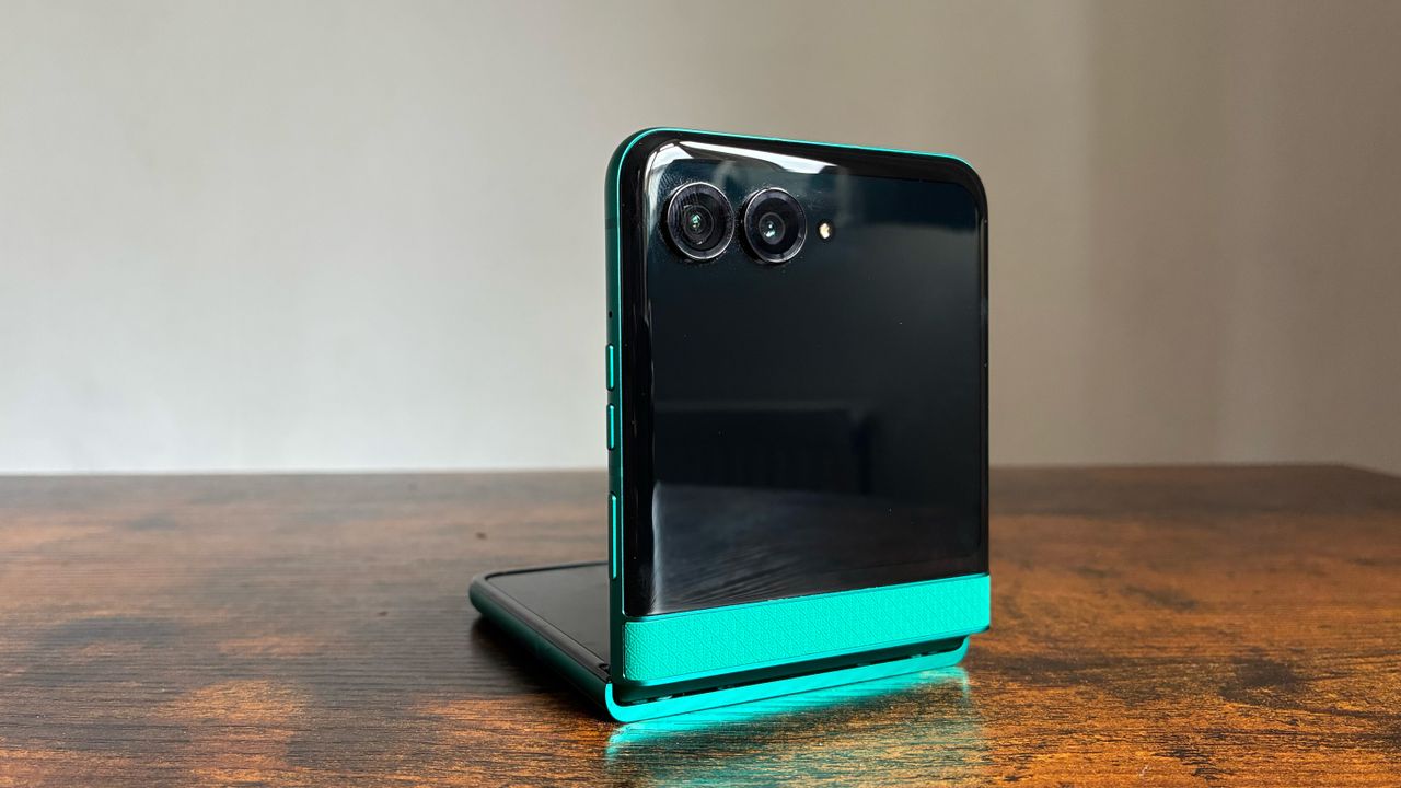 The Motorola Razr 70 on a desk