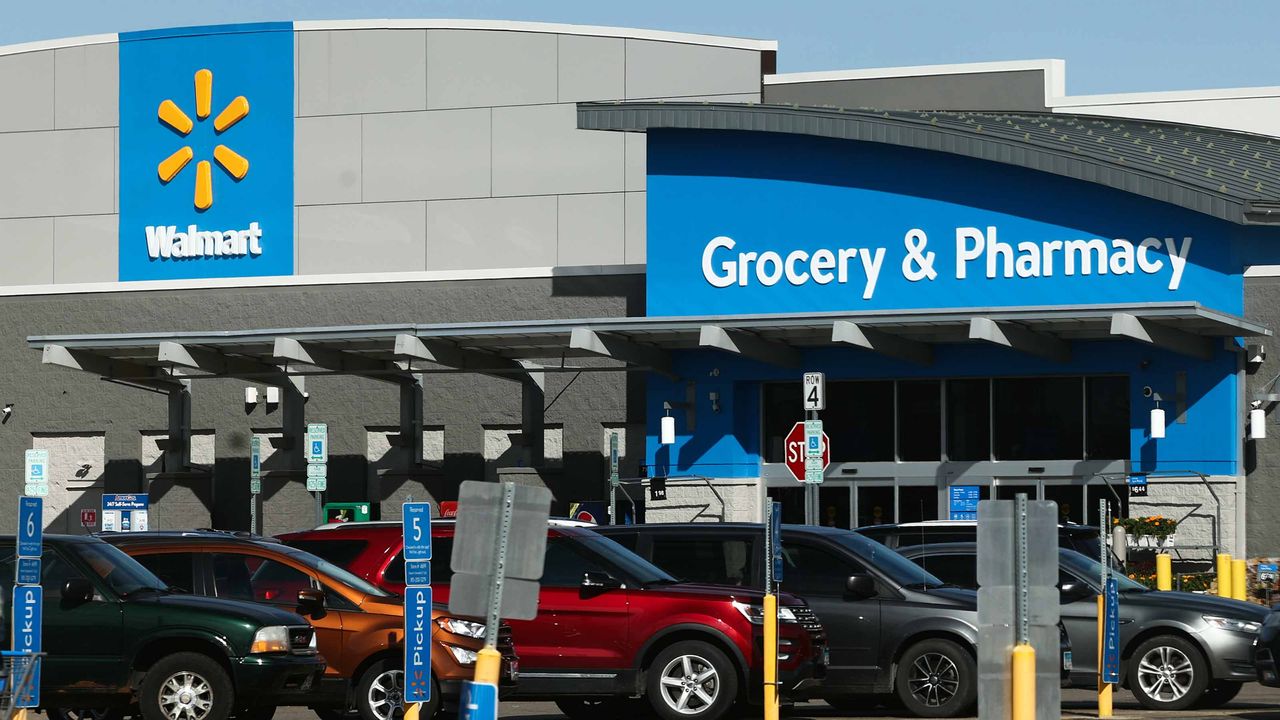 Walmart storefront and parking lot