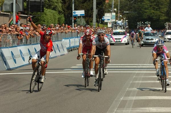 Italy's Luca Paolini (Acqua &amp; Sapone-Caff&egrave; Mokambo) confirms his win.