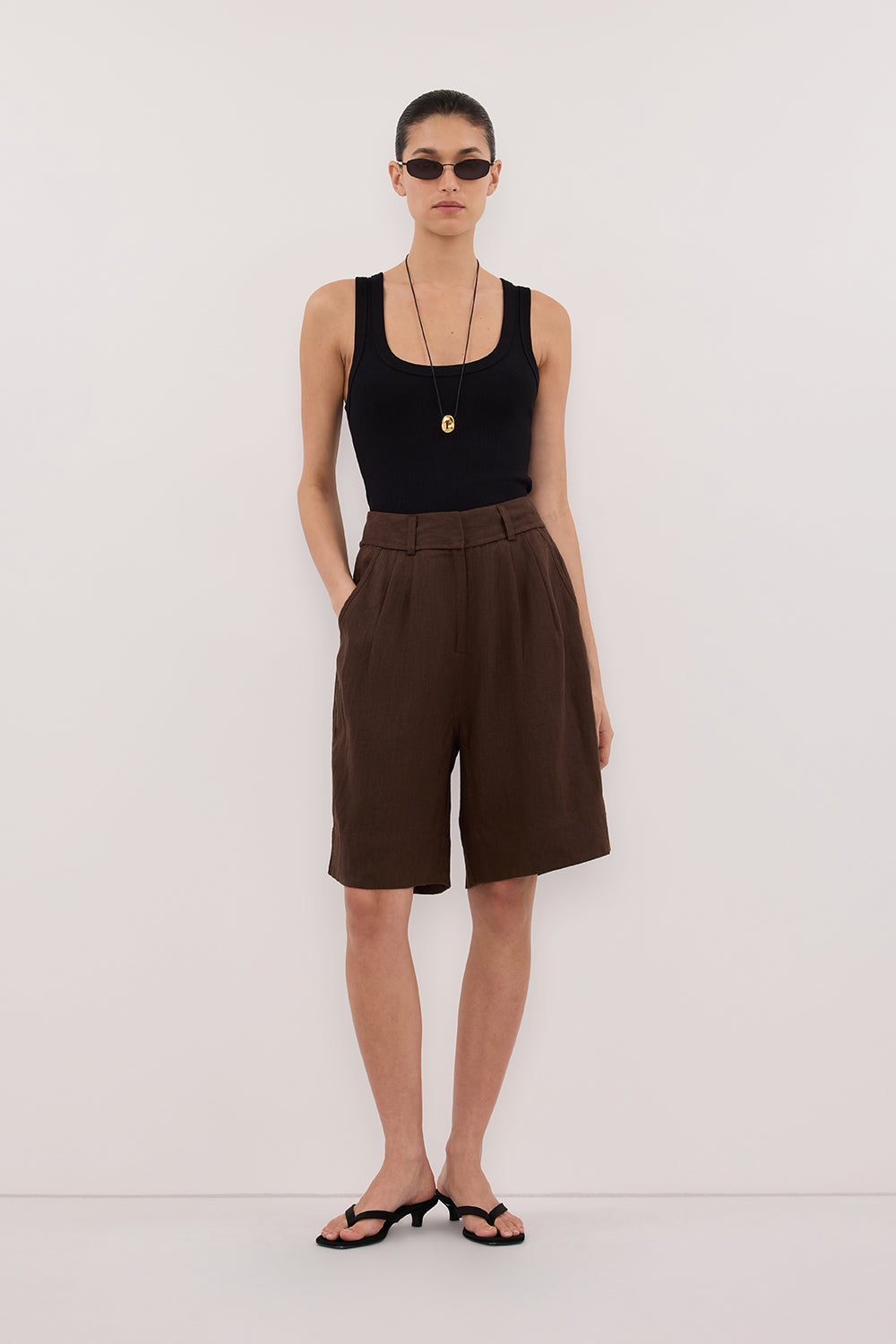 Kayla Bitter Choc Linen Bermuda Short - 2 / Bitter Chocolate