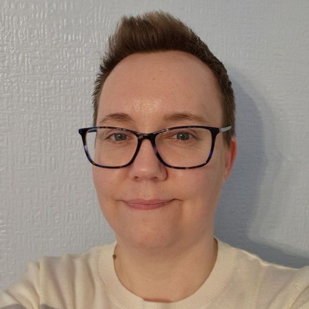 Headshot of Sarah Whitfield from Stoves