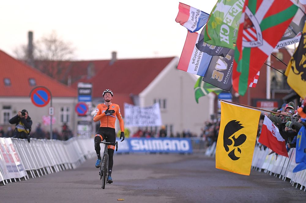 Mathieu van der Poel wins the 2019 UCI Cyclo-cross World Championships in Bogense