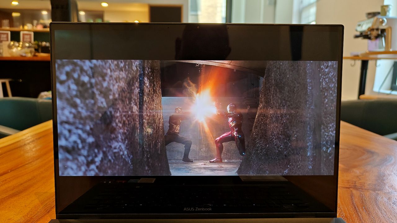Asus Zenbook 14 OLED UM3402Y review: Beauty and brains with all-day endurance.