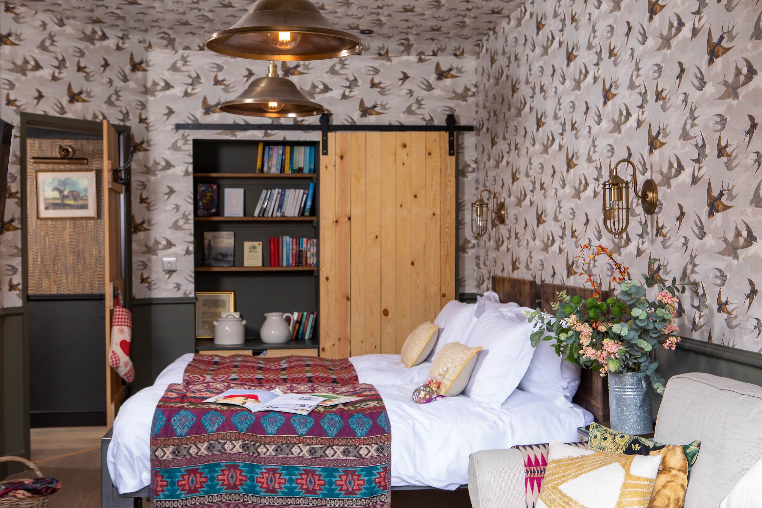 How to design a bedroom – 10 steps creating your dream bedroom | Real Homes