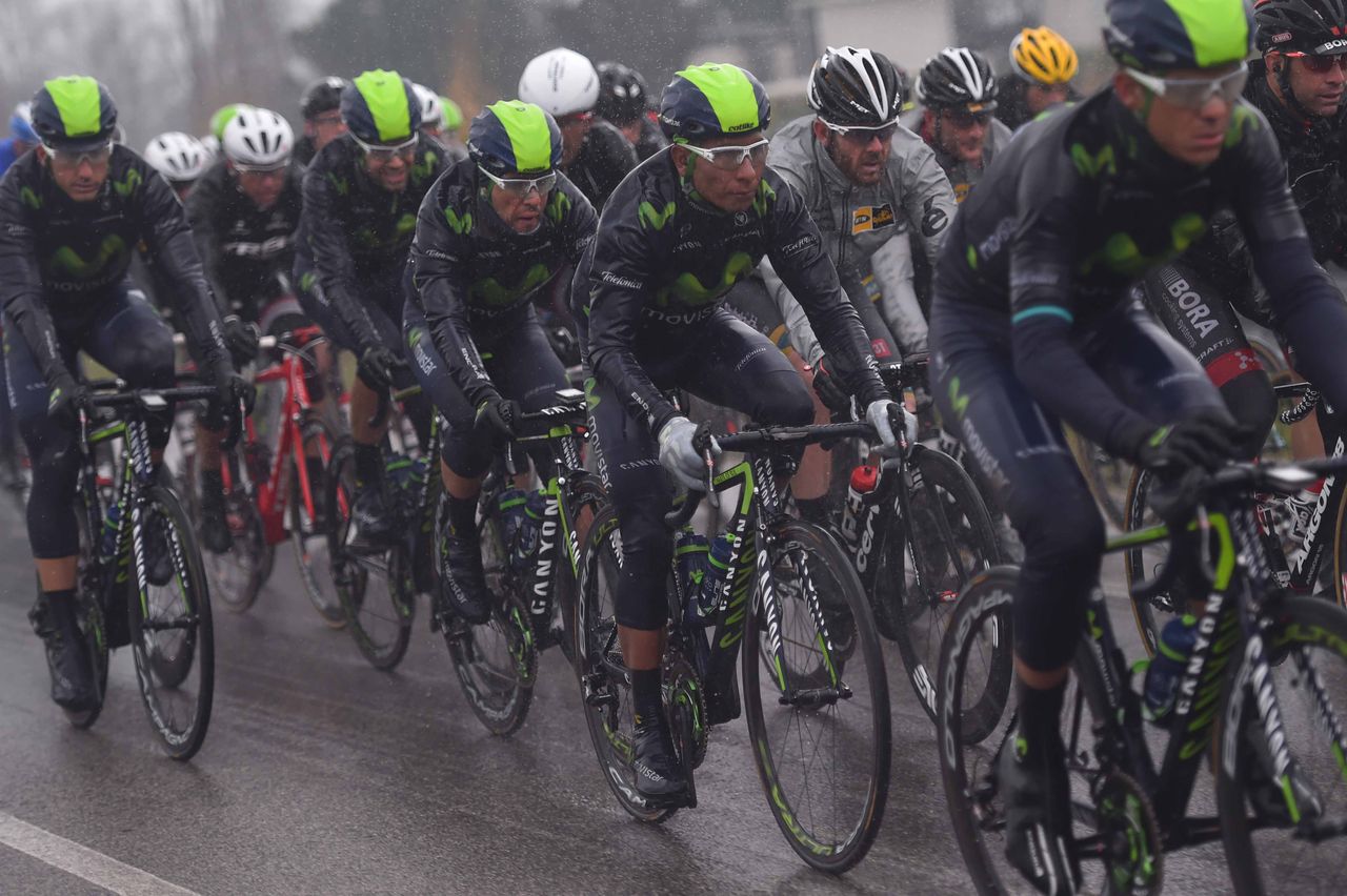 Movistar protected Nairo Quintana's lead in the rain