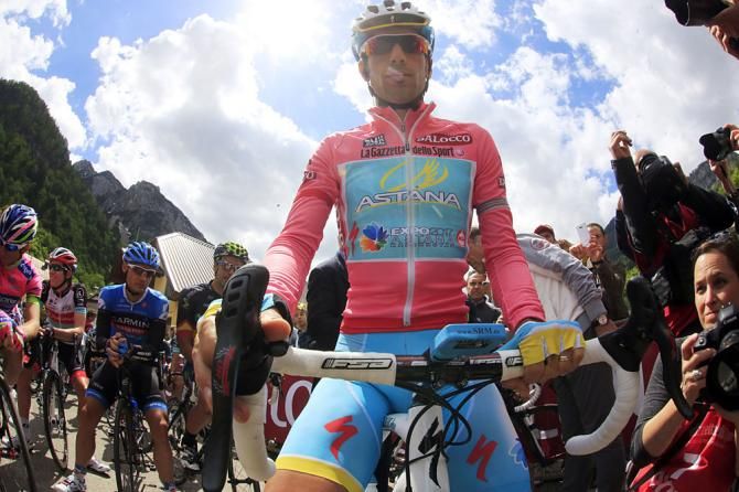 Vincenzo Nibali (Astana) at the start of stage 11