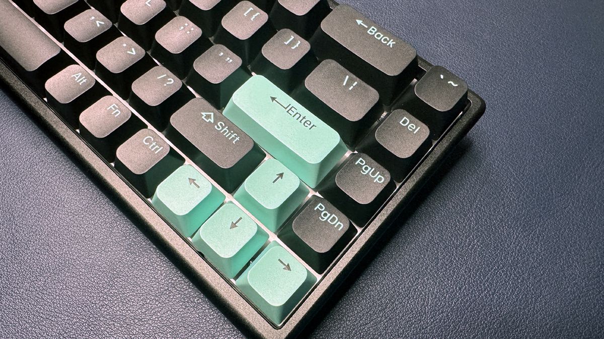 Arbiter Studio Polar 65