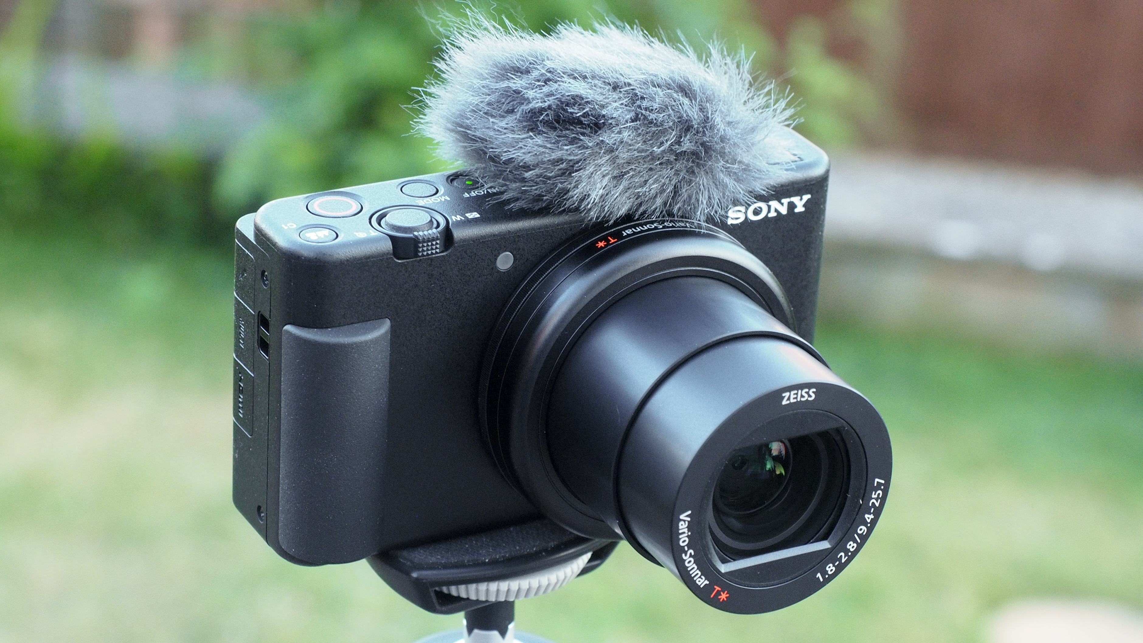 Sony ZV-1