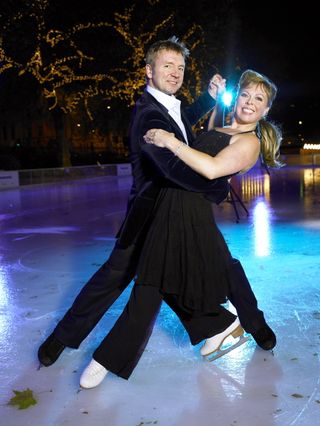 Injury forces Christopher Dean out of Ice show