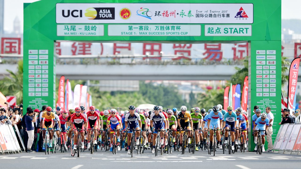 The riders start stage 1