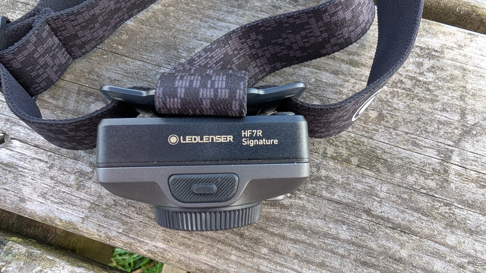 Ledlenser HF7R Signature RGB Rechargeable Head Torch review