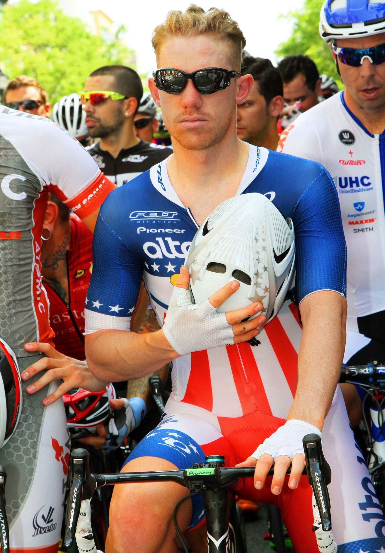 US Crit National Champion, Dan Halloway (Altoveloseasucker) observes the Nation Anthem at for the race start.