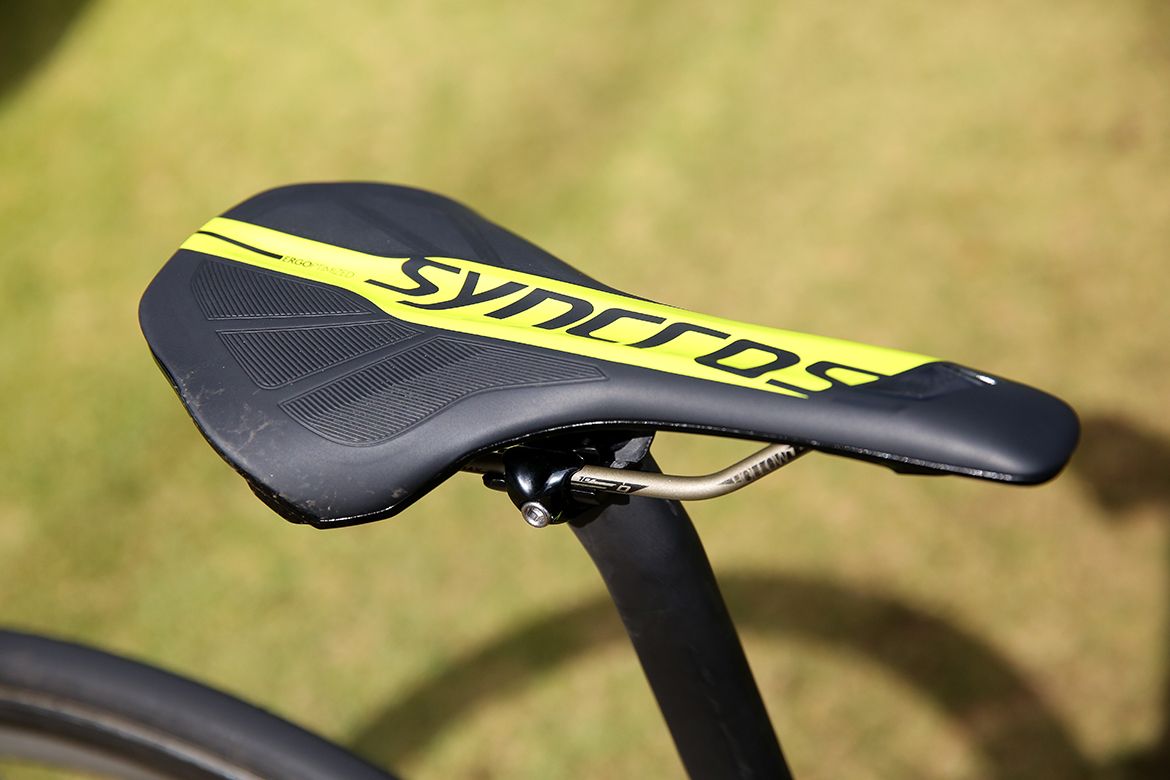 Orica-Scott run Syncros XR1.0 saddles