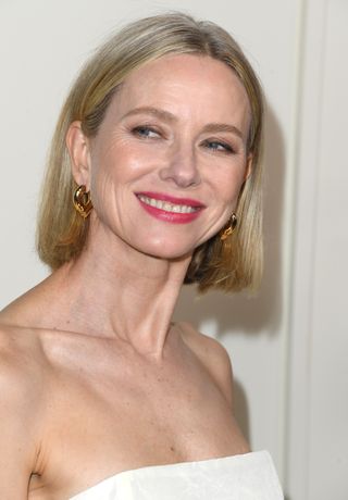 makeup - naomi watts