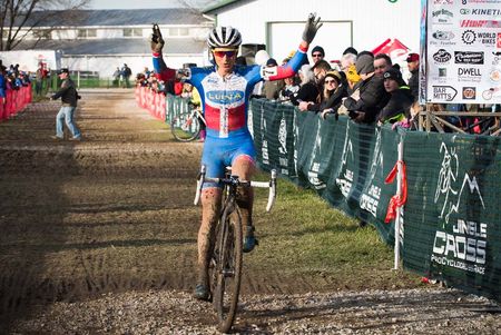 Katrina Nash (Luna) takes the win