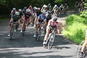 The elite women's field in action