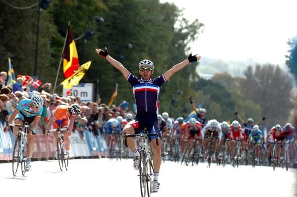 Pierre-Henri Lecuisinier (France) porduced a perfect sprint