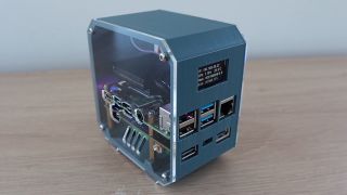 Klements' DIY R-Pi server