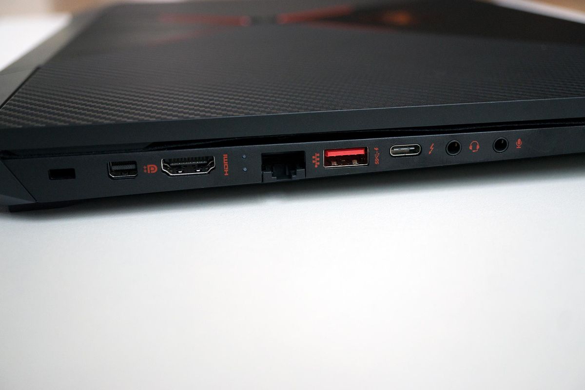 HP Omen 15