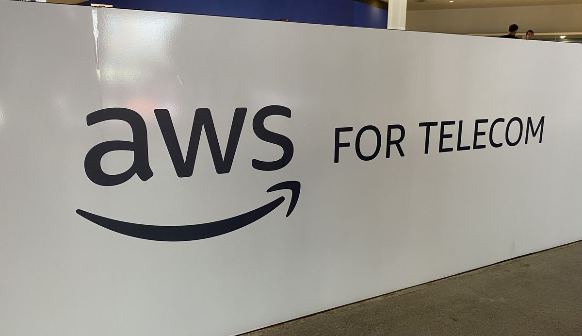 AWS for telecom logo at MWC 2025