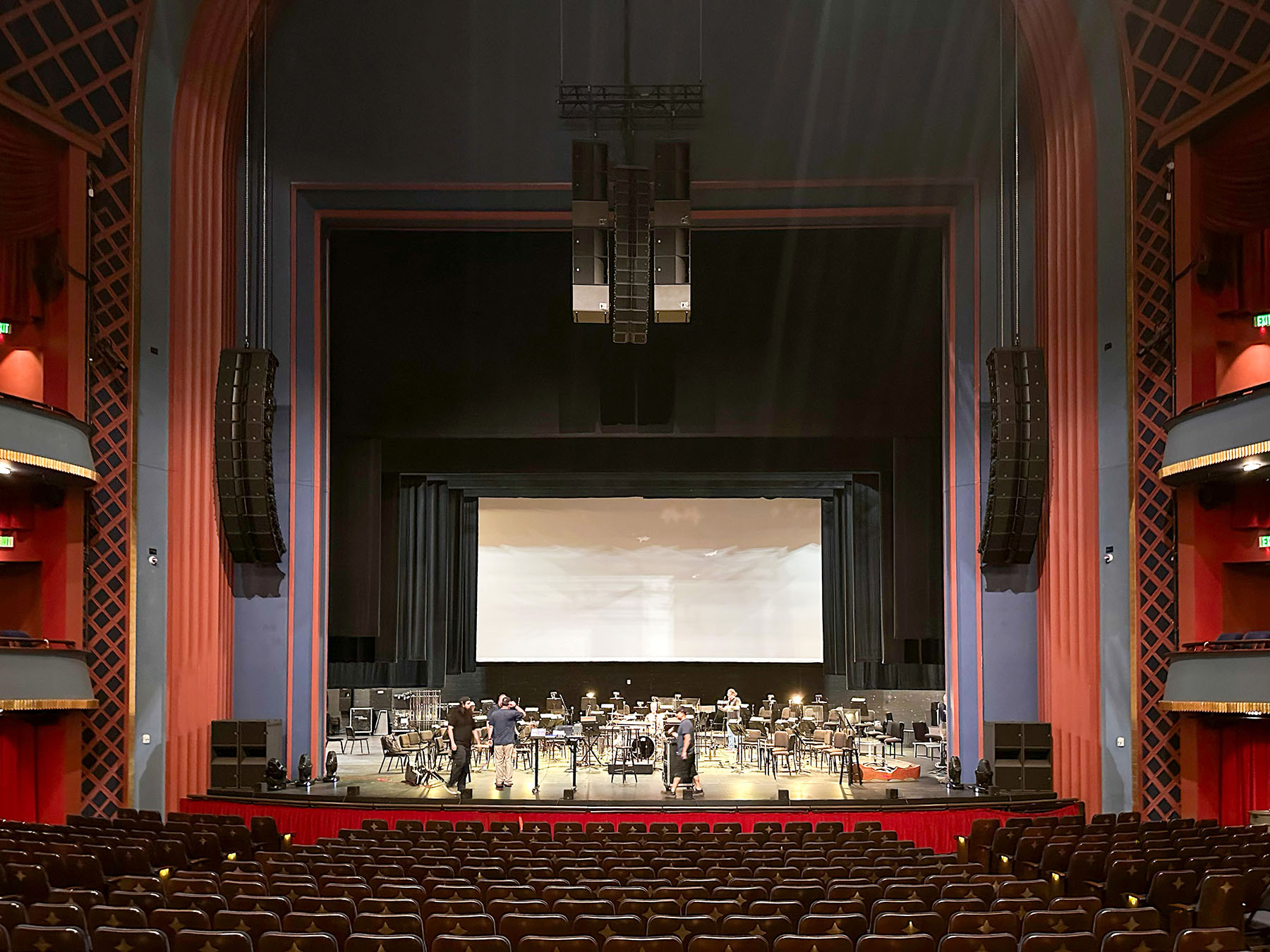 The venue&amp;rsquo;s house-right L-Acoustics K3 loudspeaker array, with the Kara II center array and KS21 sub hangs seen in the background.