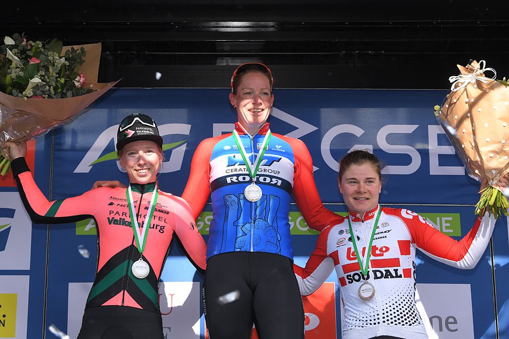 Kirsten Wild (WNT-Rotor) tops the podium at Women's WorldTour Driedaagse Brugge-De Panne